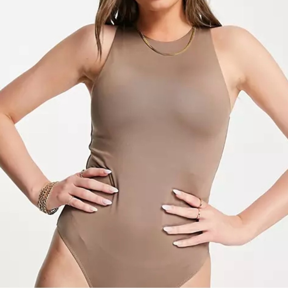 Stradivarius high neck seamless Nude Body Suit Basic Sz. M